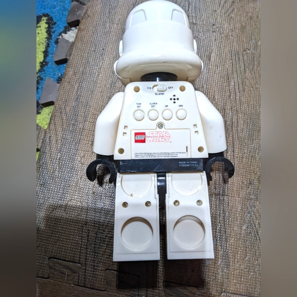 LEGO Star Wars Stormtrooper Digital Alarm Clock - Picture 2 of 2